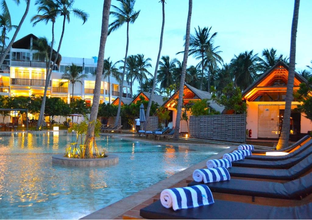 BlueWhale Resort
